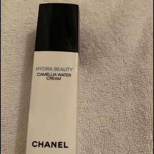 CHANEL hydra beauty cream